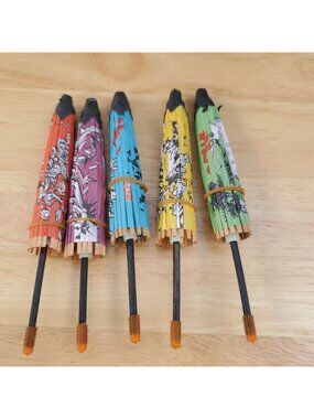 Set Of 5 VTG Miniature Paper Parasol Umbrellas New Old Stock Made In Taiwan